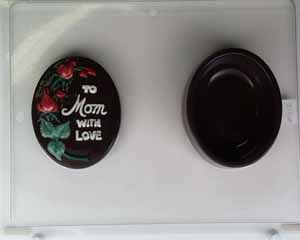 Oval box.Top:"To Mom w/Love", rose garland M012