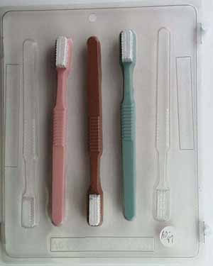 Toothbrush, adult-sized AO087