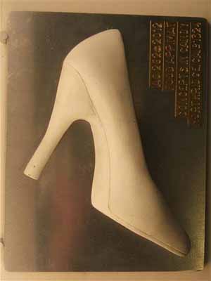 Large High Heel Shoe, Right Side AO262