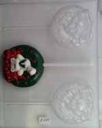 Bear inside Christmas wreath w/ a bow on top Lollipop C039
